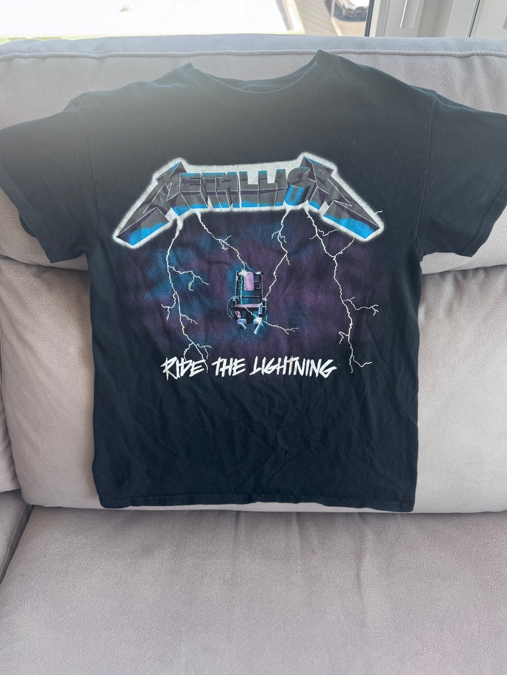 Metallica Ride The Lightning Graphic Tee - Black